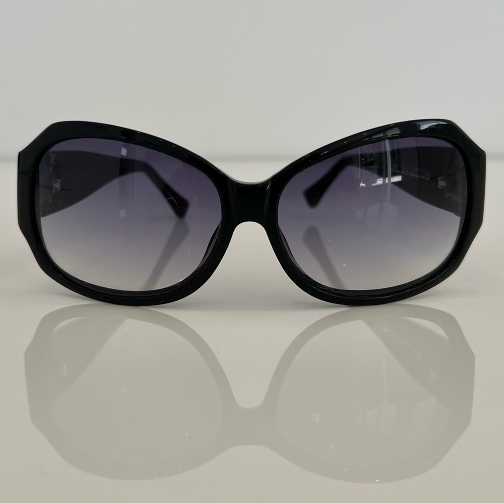 LOUIS VUITTON EMBELLISHED BLACK SUNGLASSES